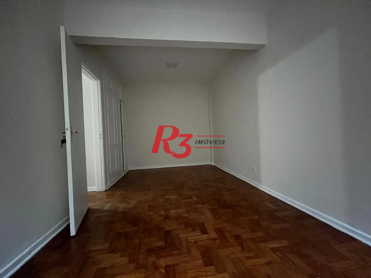 Apartamento com 1 dormitório à venda, 45 m² por R$ 375.000,00 - Gonzaga - Santos/SP