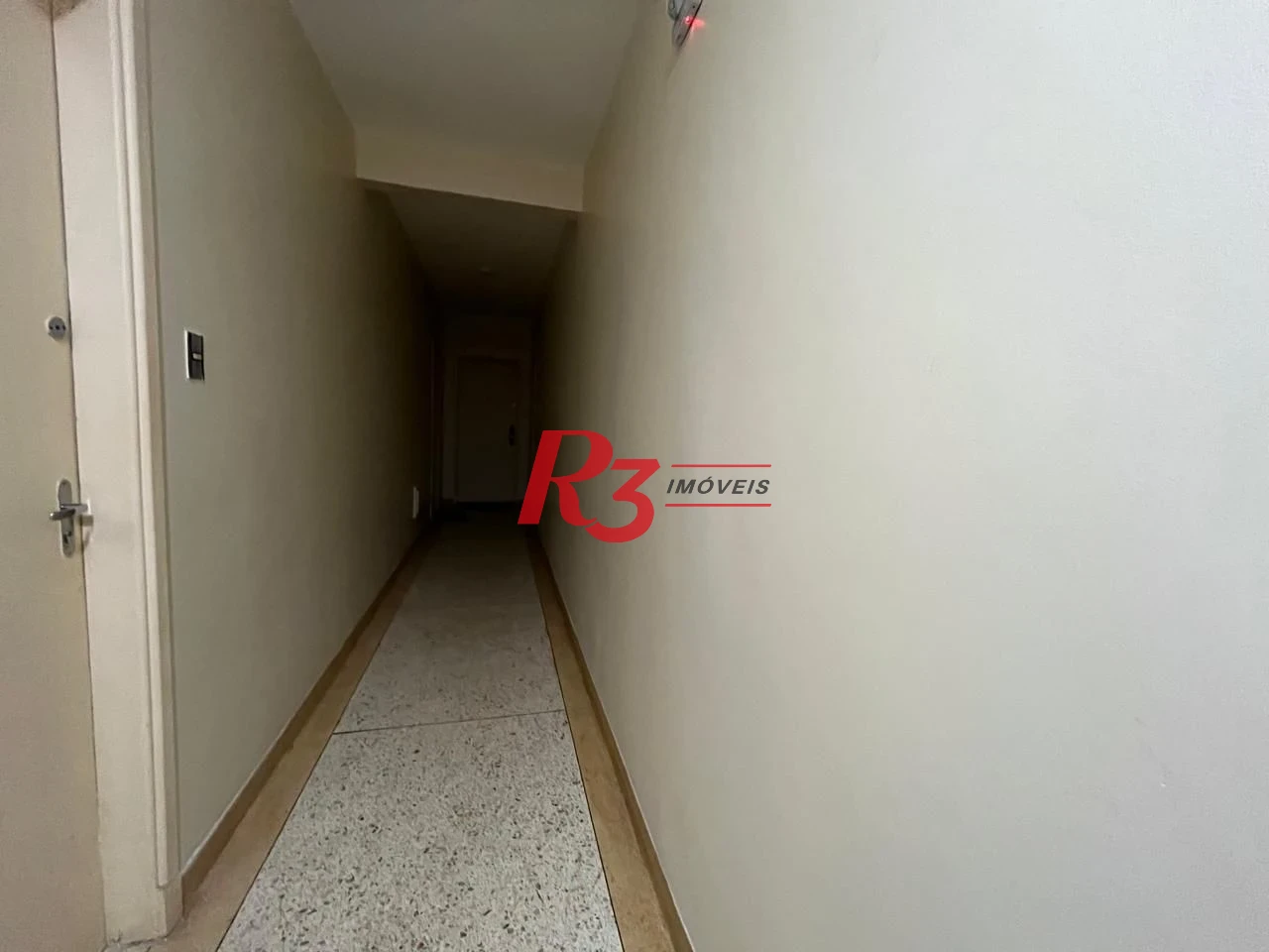 Apartamento com 1 dormitório à venda, 45 m² por R$ 375.000,00 - Gonzaga - Santos/SP