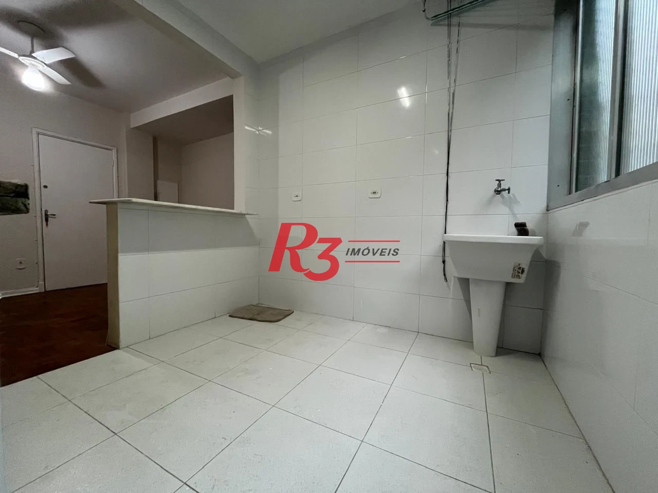 Apartamento com 1 dormitório à venda, 45 m² por R$ 375.000,00 - Gonzaga - Santos/SP