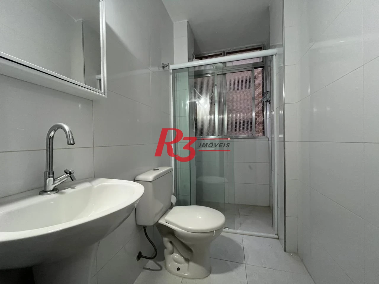Apartamento com 1 dormitório à venda, 45 m² por R$ 375.000,00 - Gonzaga - Santos/SP