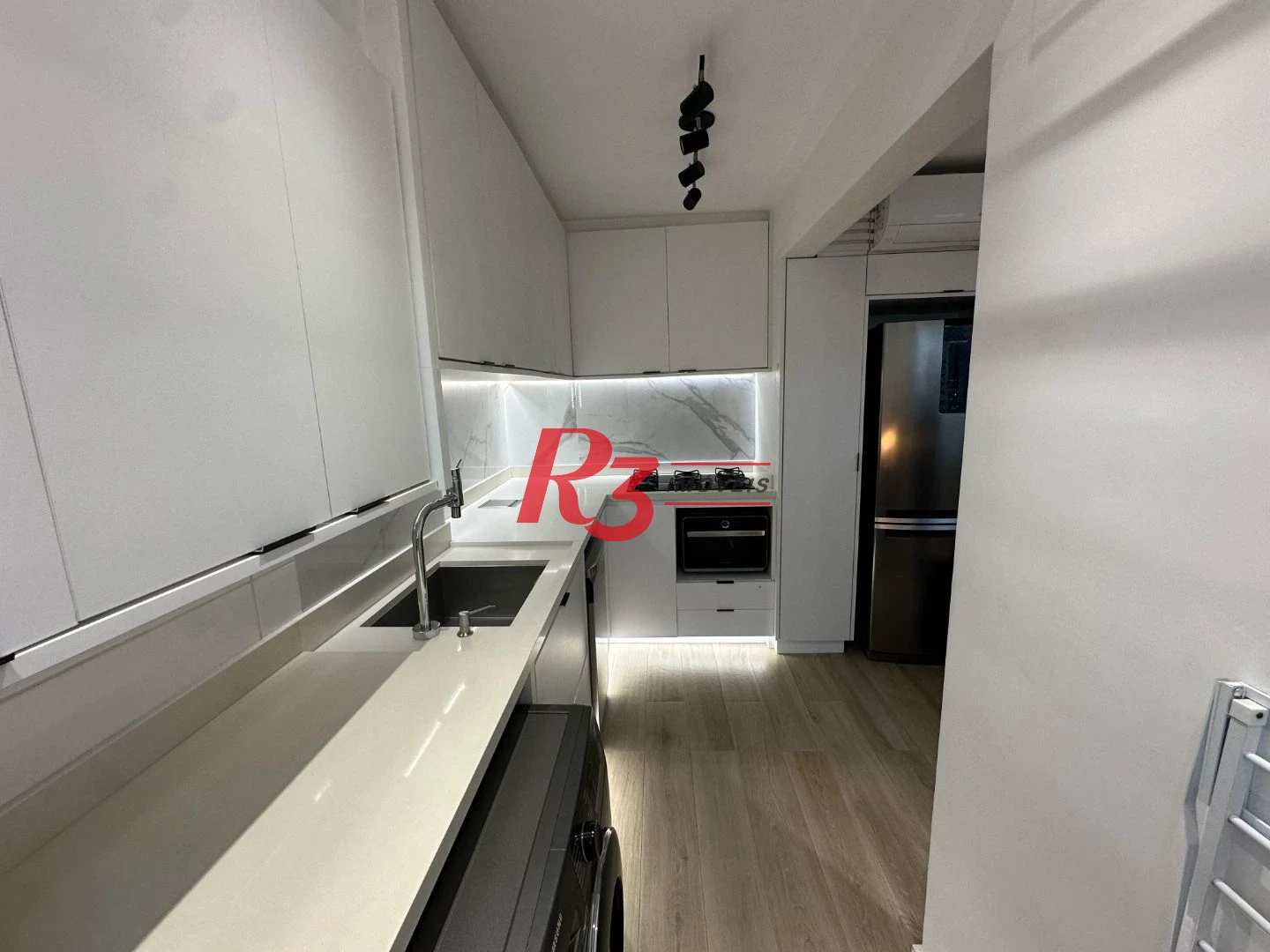 Apartamento Duplex à venda, 74 m² por R$ 980.000,00 - Boqueirão - Santos/SP