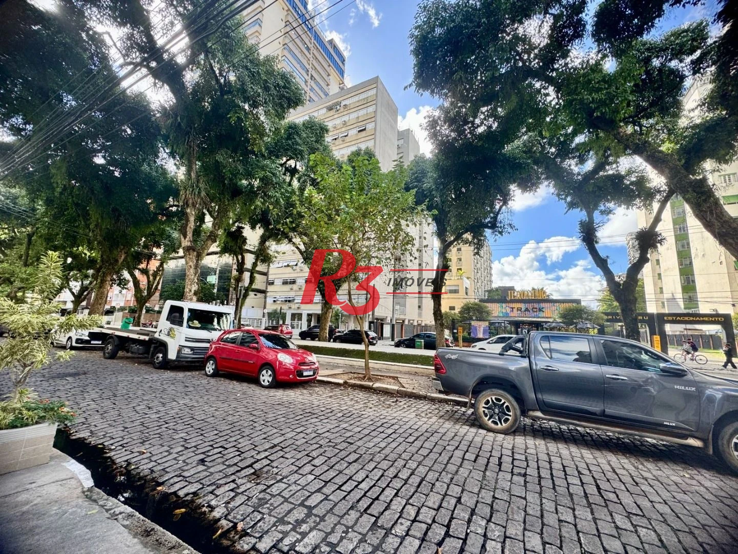Apartamento com 2 dormitórios à venda, 73 m² por R$ 700.000,00 - José Menino - Santos/SP