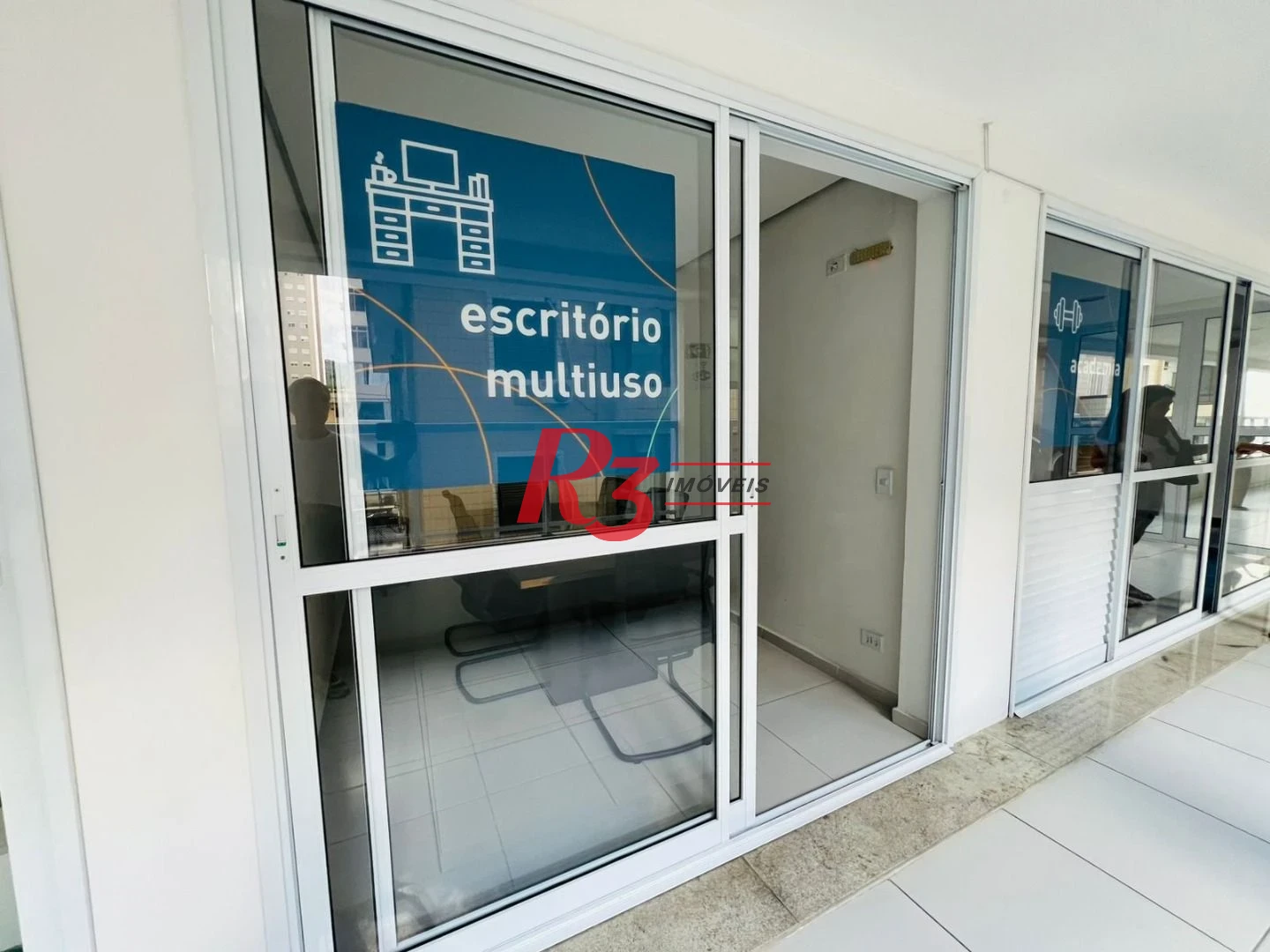 Apartamento com 2 dormitórios à venda, 73 m² por R$ 700.000,00 - José Menino - Santos/SP
