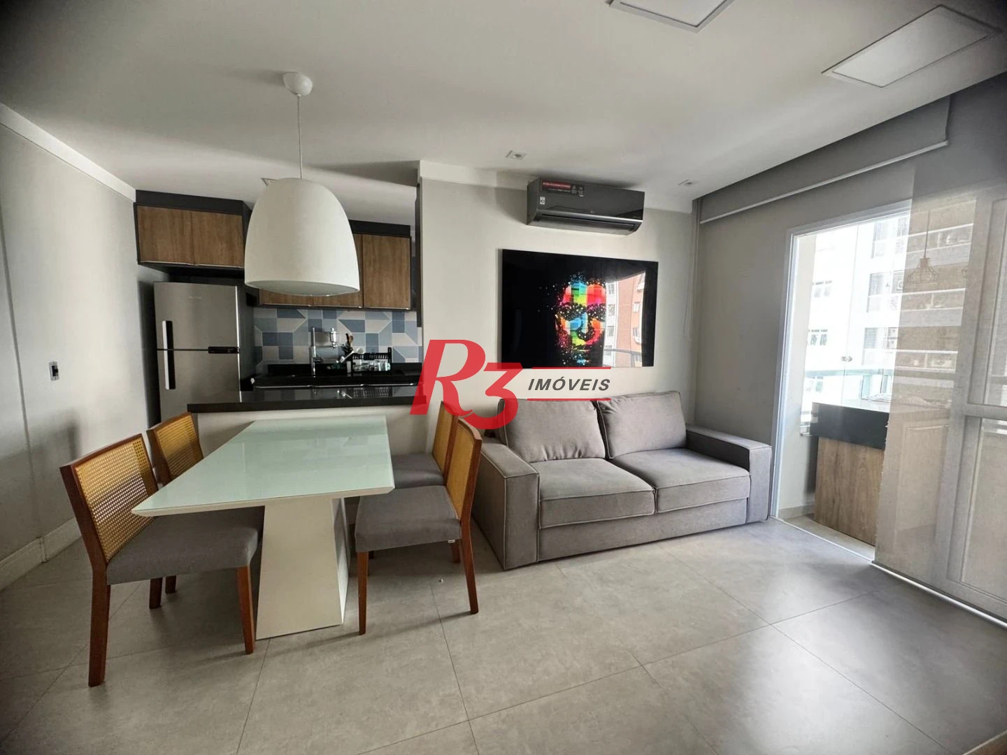 Apartamento com 2 dormitórios à venda, 73 m² por R$ 700.000,00 - José Menino - Santos/SP