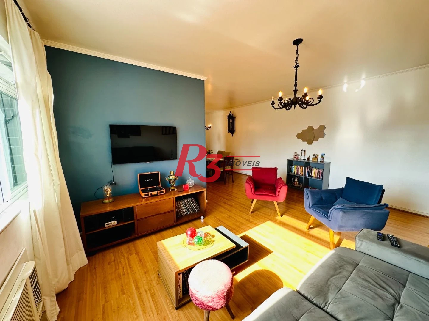 Apartamento com 3 dormitórios à venda, 175 m² por R$ 998.000,00 - Gonzaga - Santos/SP