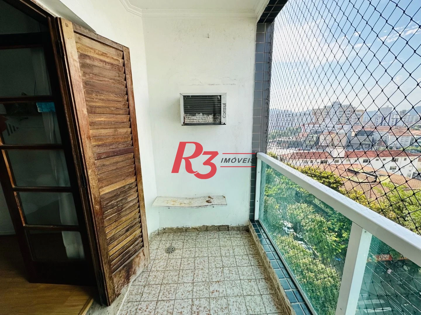 Apartamento com 3 dormitórios à venda, 175 m² por R$ 998.000,00 - Gonzaga - Santos/SP