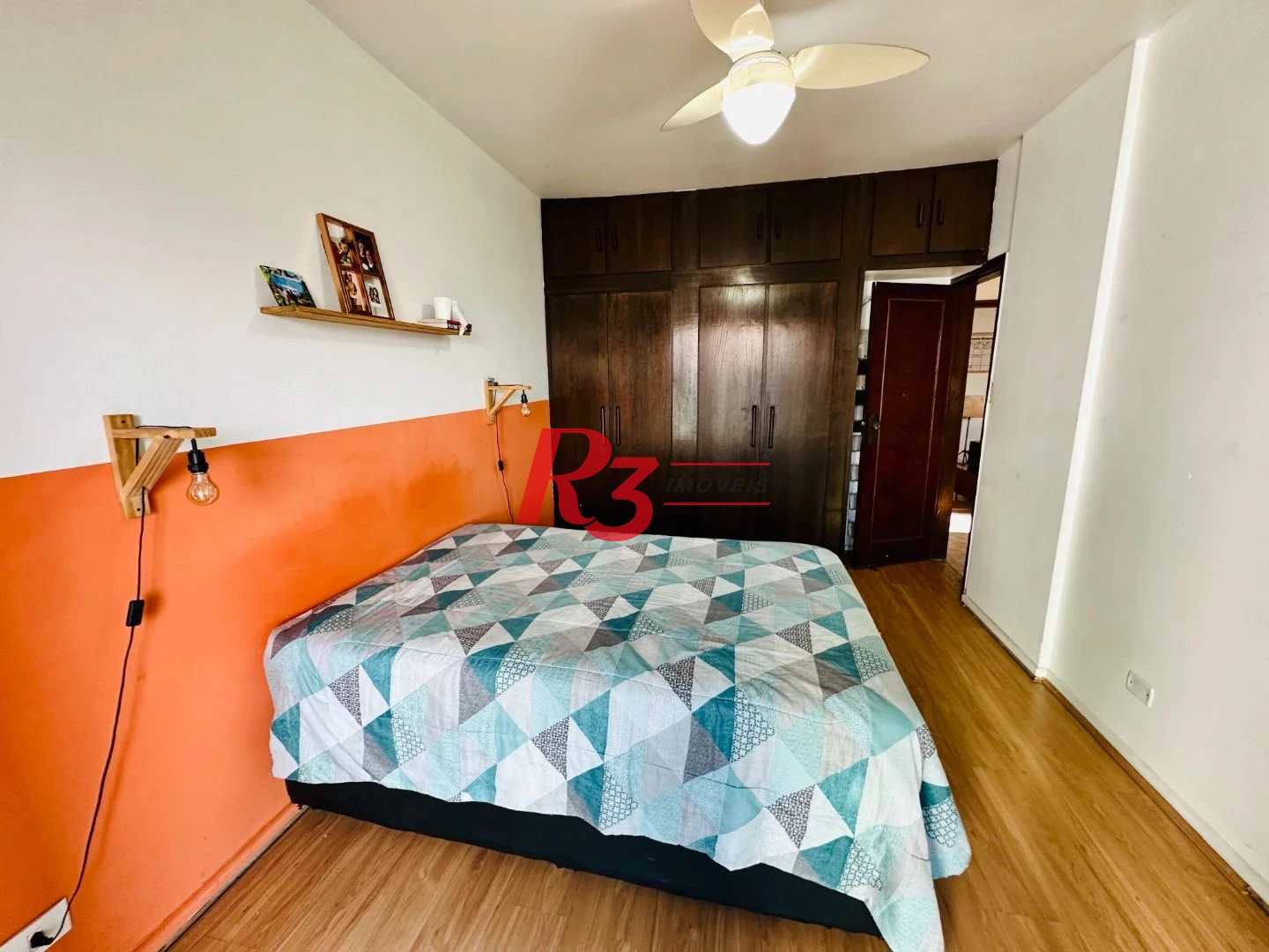 Apartamento com 3 dormitórios à venda, 175 m² por R$ 998.000,00 - Gonzaga - Santos/SP