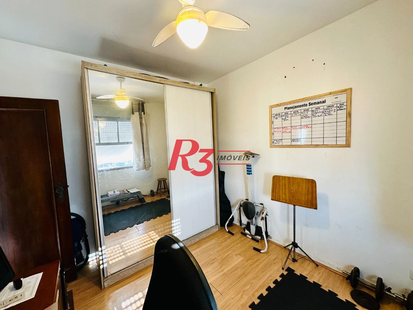 Apartamento com 3 dormitórios à venda, 175 m² por R$ 998.000,00 - Gonzaga - Santos/SP