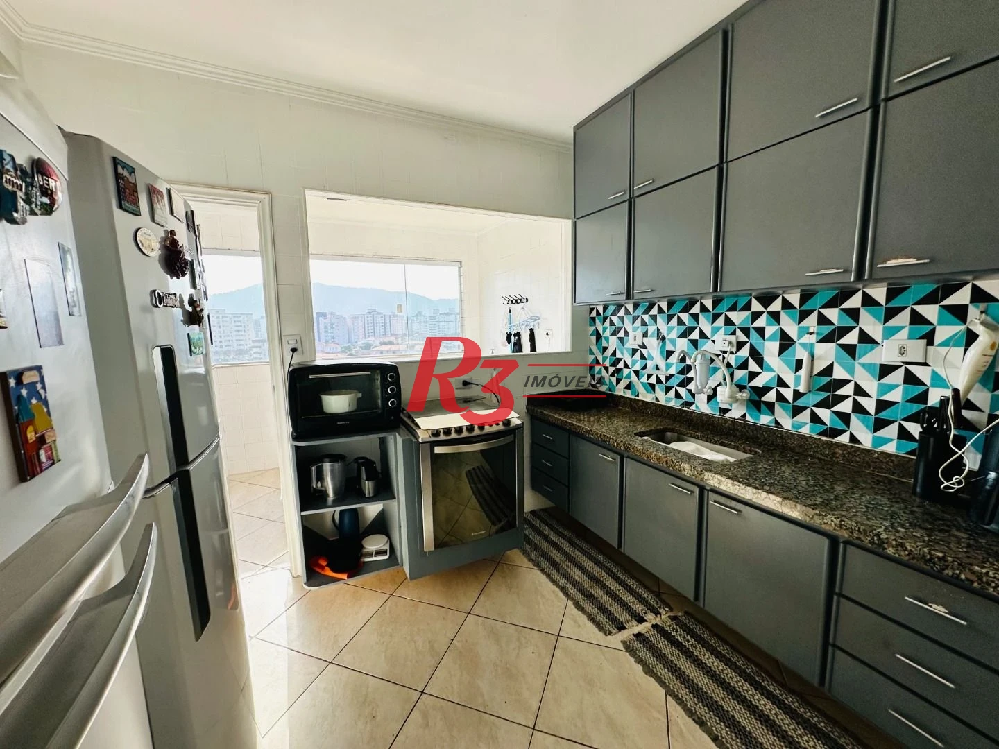 Apartamento com 3 dormitórios à venda, 175 m² por R$ 998.000,00 - Gonzaga - Santos/SP