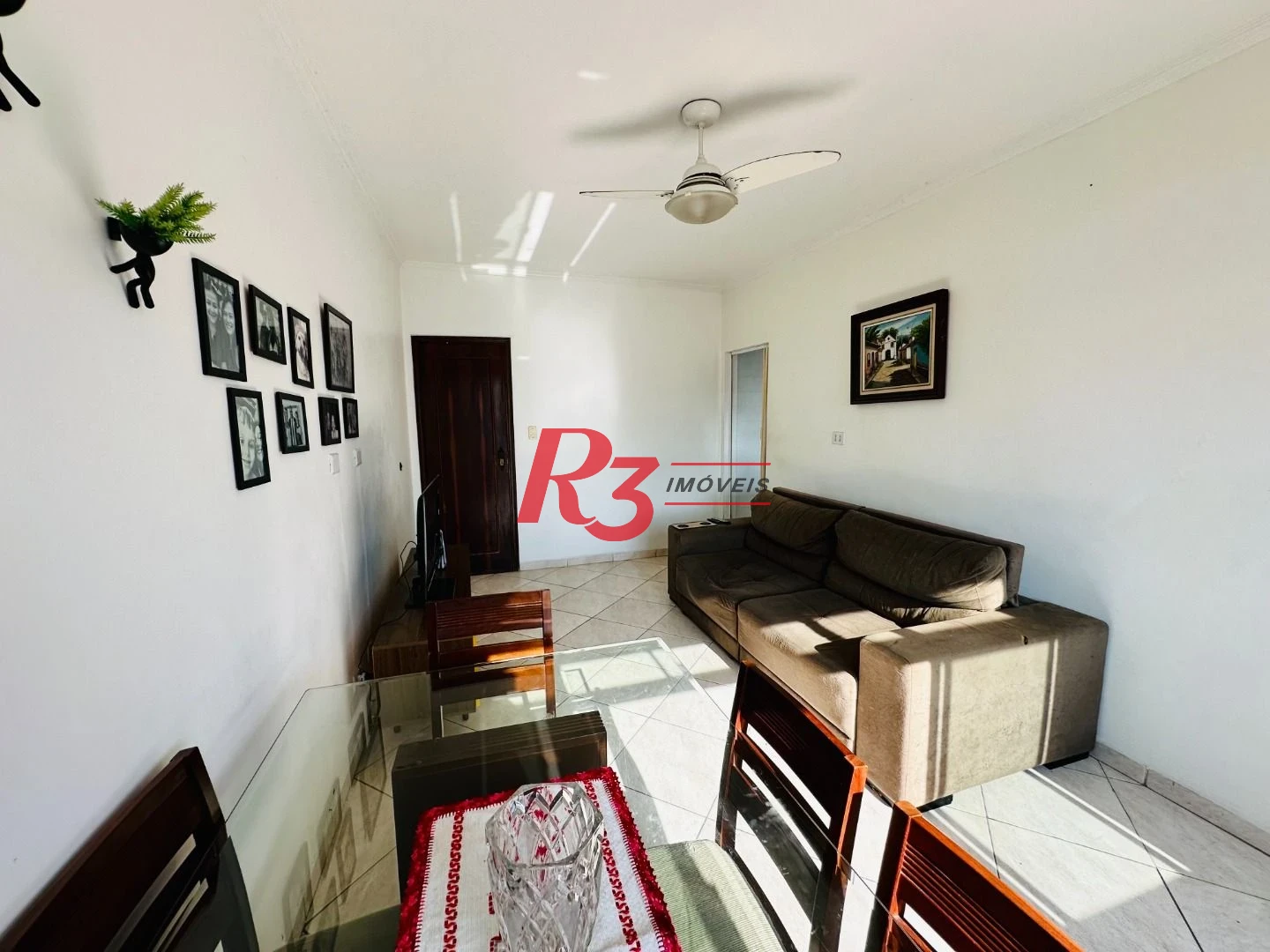 Apartamento com 3 dormitórios à venda, 175 m² por R$ 998.000,00 - Gonzaga - Santos/SP