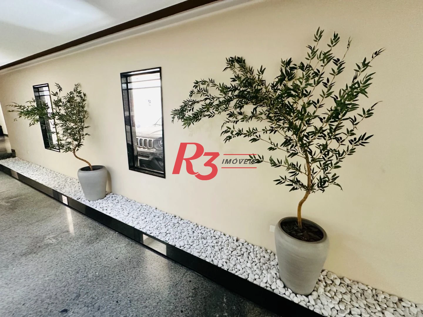 Apartamento com 3 dormitórios à venda, 175 m² por R$ 998.000,00 - Gonzaga - Santos/SP