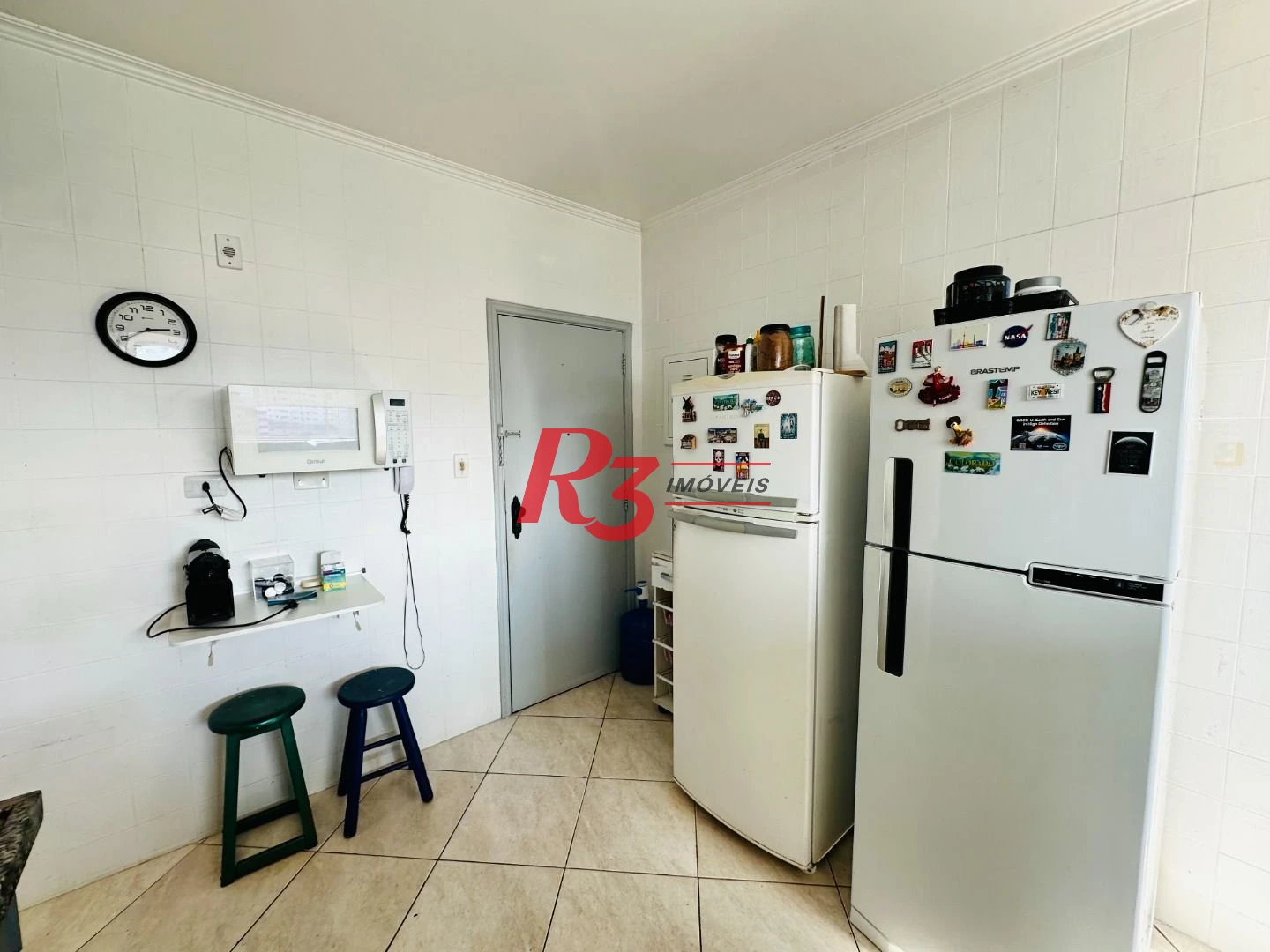 Apartamento com 3 dormitórios à venda, 175 m² por R$ 998.000,00 - Gonzaga - Santos/SP