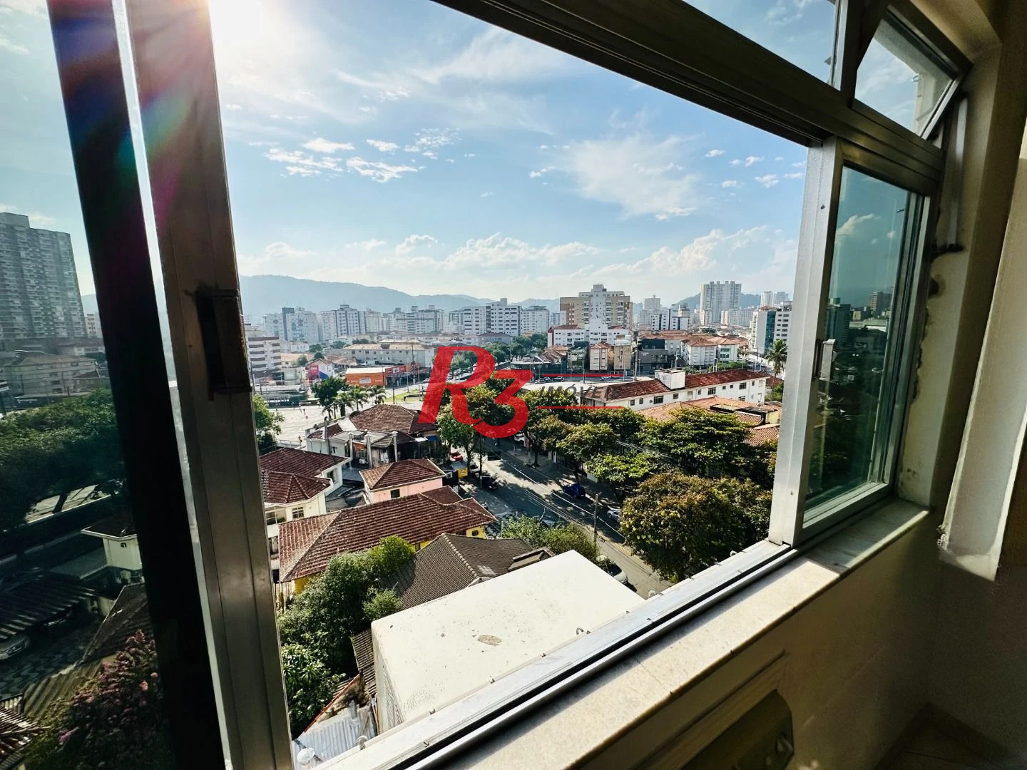 Apartamento com 3 dormitórios à venda, 175 m² por R$ 998.000,00 - Gonzaga - Santos/SP