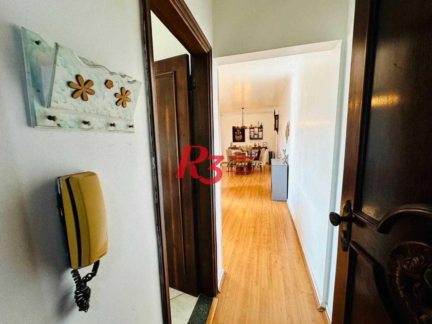 Apartamento com 3 dormitórios à venda, 175 m² por R$ 998.000,00 - Gonzaga - Santos/SP