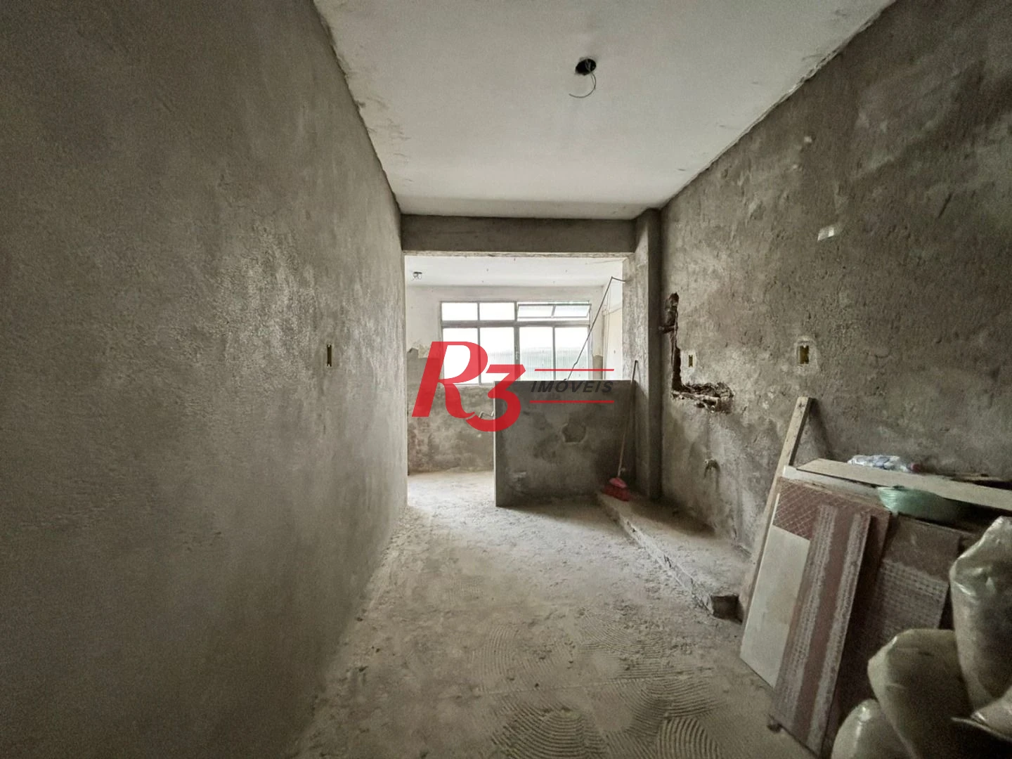 Apartamento com 2 dormitórios à venda, 120 m² por R$ 850.000,00 - Gonzaga - Santos/SP