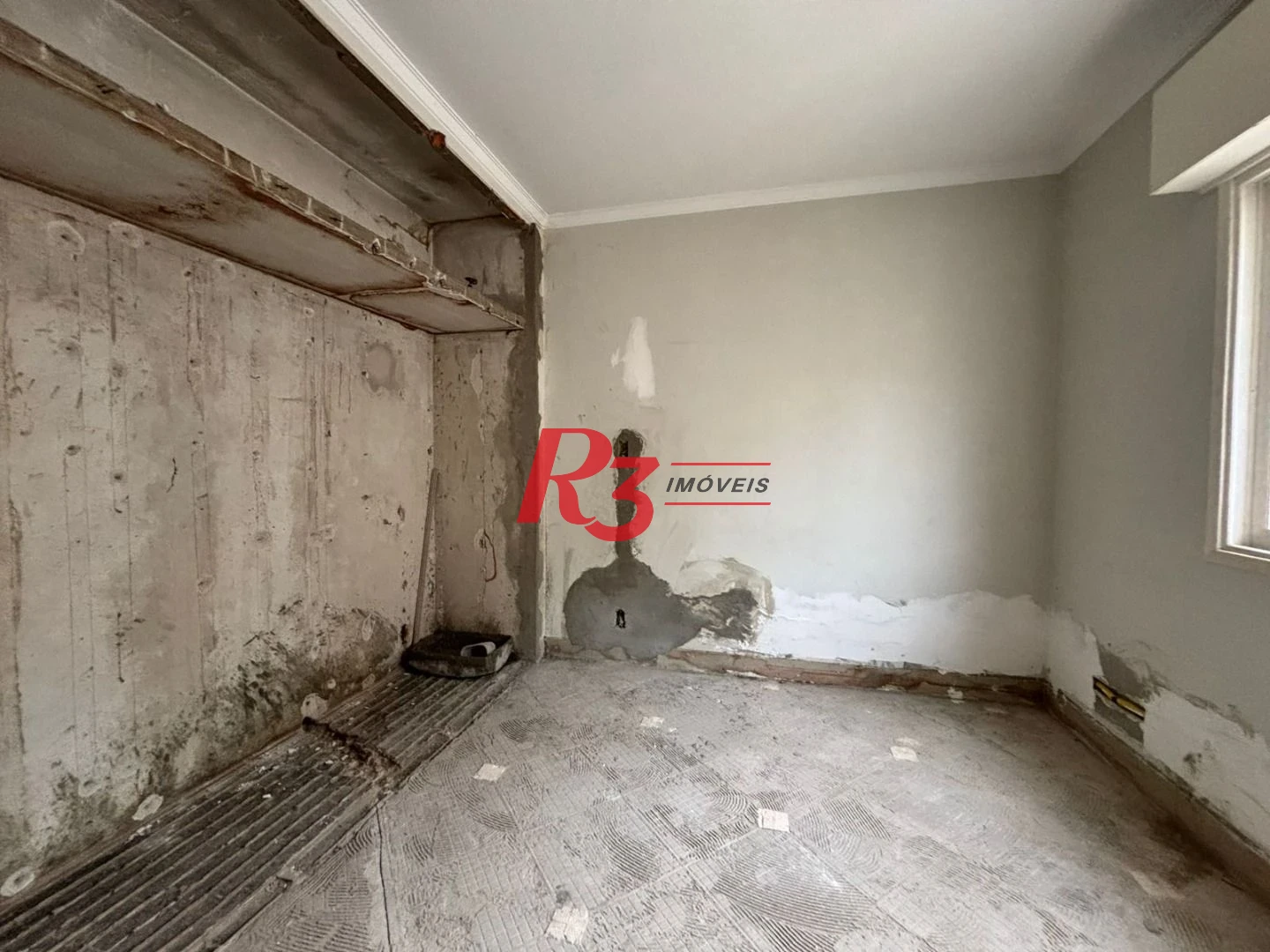 Apartamento com 2 dormitórios à venda, 120 m² por R$ 850.000,00 - Gonzaga - Santos/SP