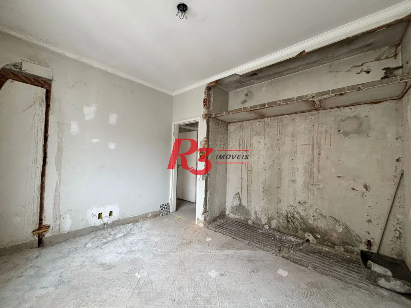 Apartamento com 2 dormitórios à venda, 120 m² por R$ 850.000,00 - Gonzaga - Santos/SP