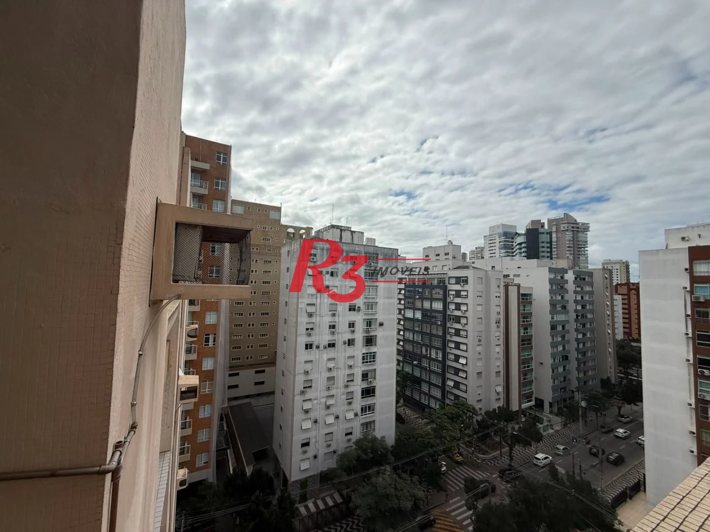 Apartamento com 2 dormitórios à venda, 120 m² por R$ 850.000,00 - Gonzaga - Santos/SP