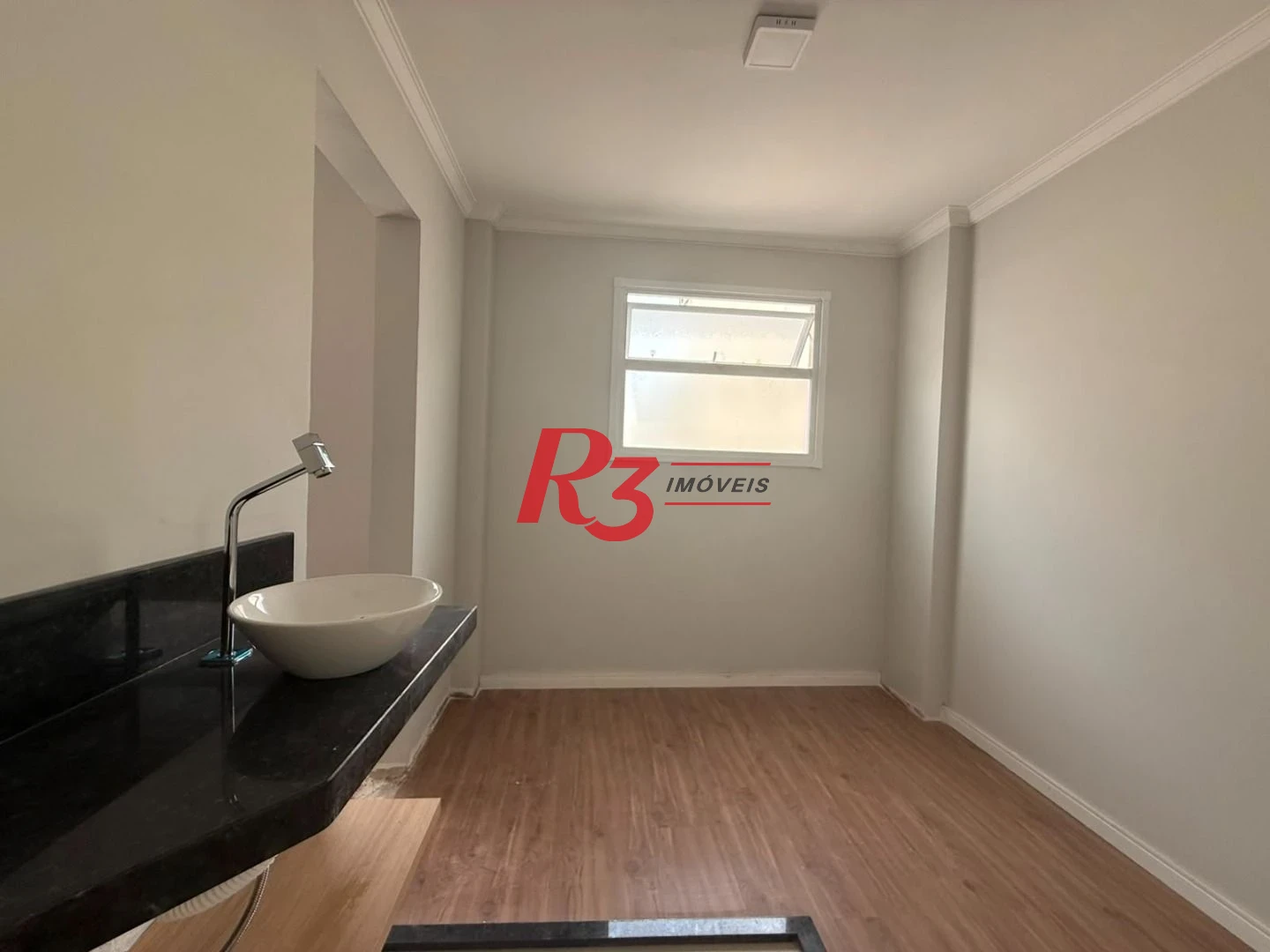 Apartamento com 2 dormitórios à venda, 120 m² por R$ 850.000,00 - Gonzaga - Santos/SP