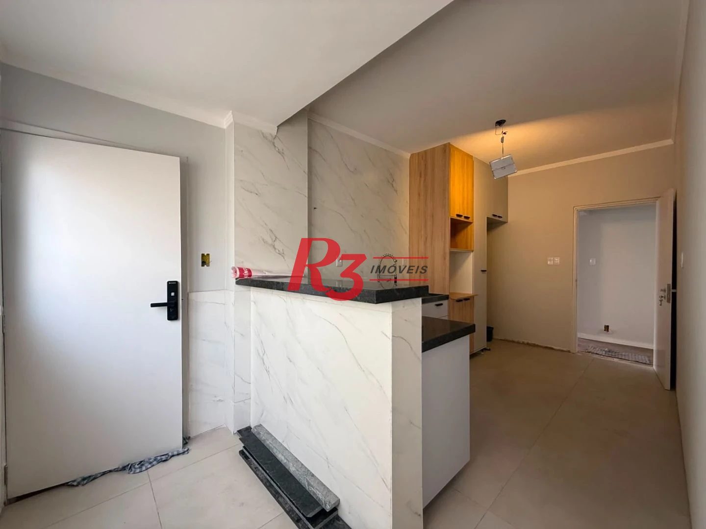 Apartamento com 2 dormitórios à venda, 120 m² por R$ 850.000,00 - Gonzaga - Santos/SP