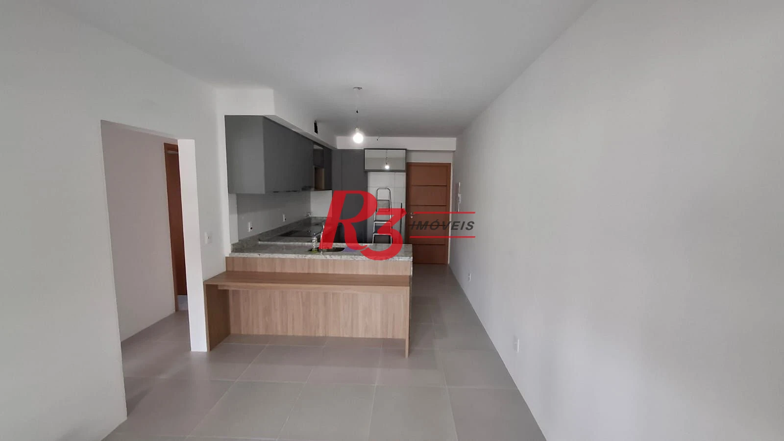 Apartamento com 2 dormitórios para alugar, 65 m² por R$ 6.300/mês - Vila Rica - Santos/SP