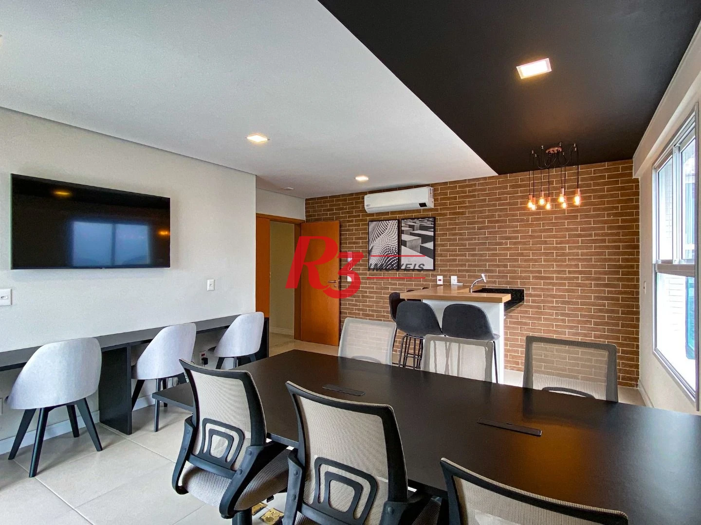 Apartamento com 2 dormitórios para alugar, 65 m² por R$ 6.300/mês - Vila Rica - Santos/SP