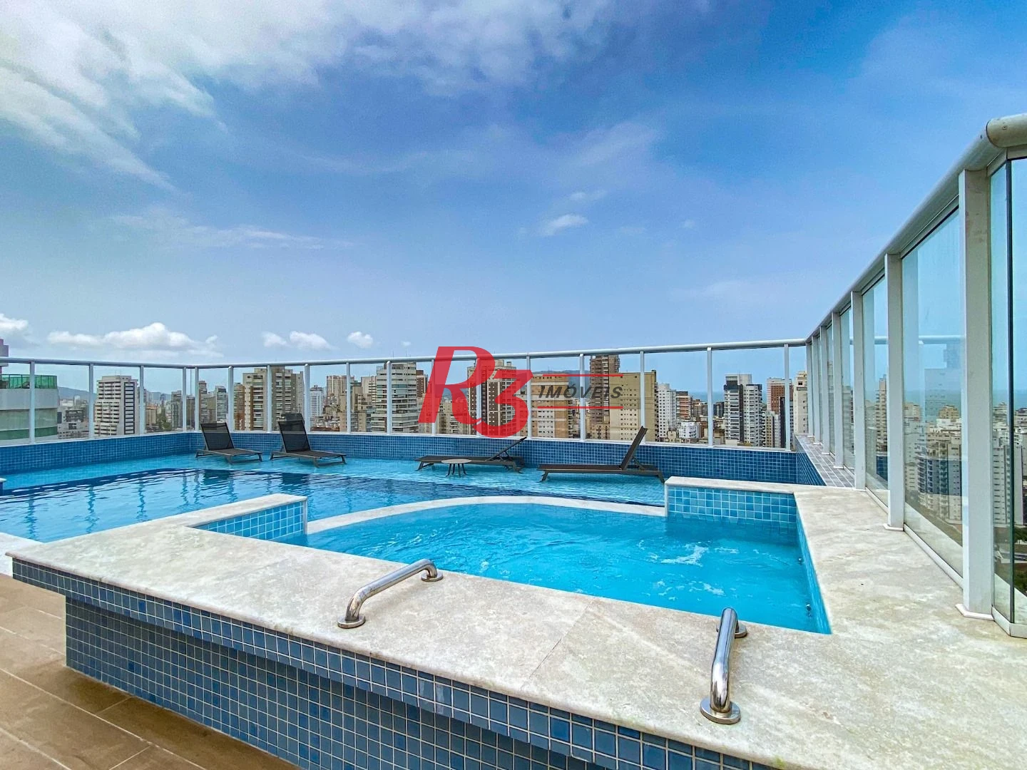 Apartamento com 2 dormitórios para alugar, 65 m² por R$ 6.300/mês - Vila Rica - Santos/SP