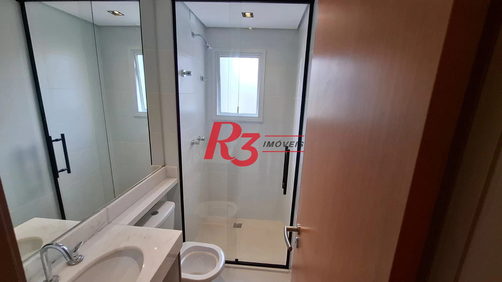 Apartamento com 2 dormitórios para alugar, 65 m² por R$ 6.300/mês - Vila Rica - Santos/SP