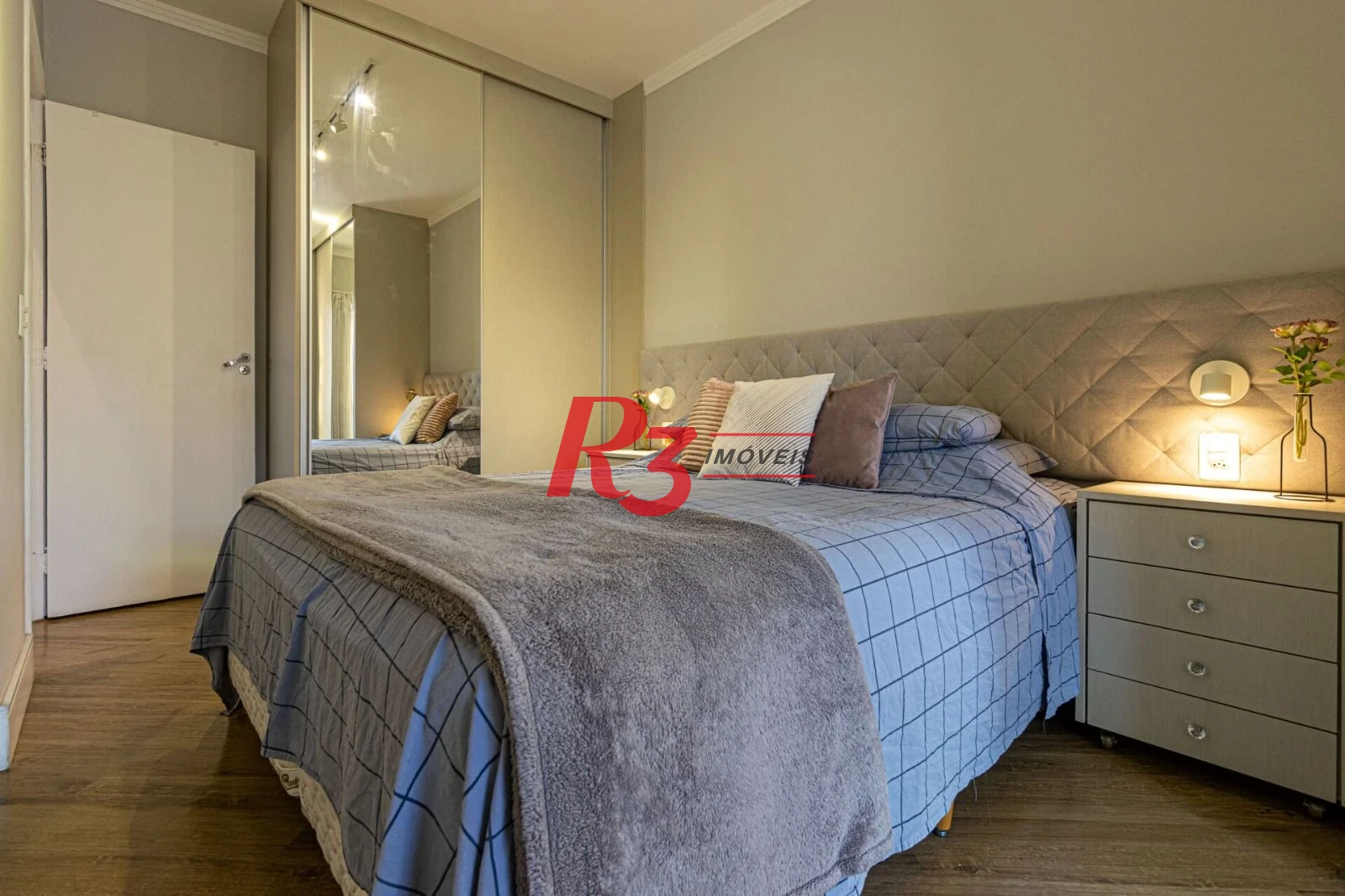 Cobertura com 3 dormitórios à venda, 170 m² por R$ 1.060.000,00 - Pompéia - Santos/SP