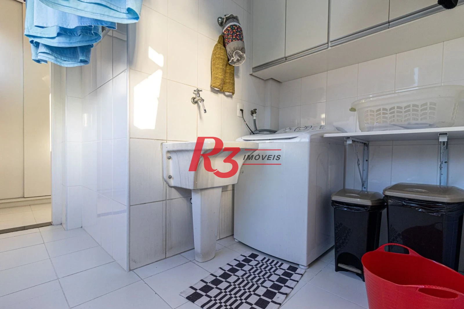 Cobertura com 3 dormitórios à venda, 170 m² por R$ 1.060.000,00 - Pompéia - Santos/SP