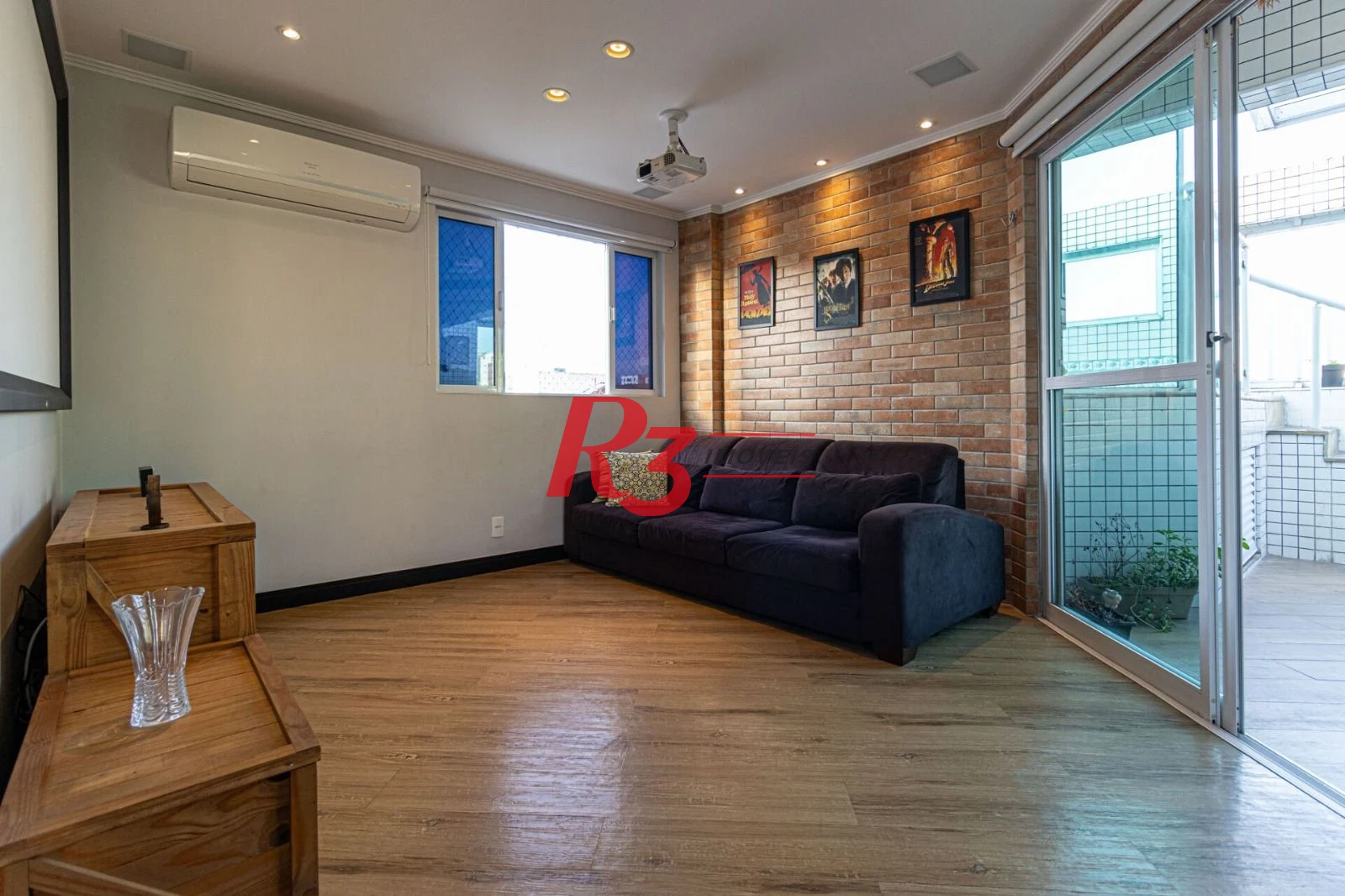 Cobertura com 3 dormitórios à venda, 170 m² por R$ 1.060.000,00 - Pompéia - Santos/SP