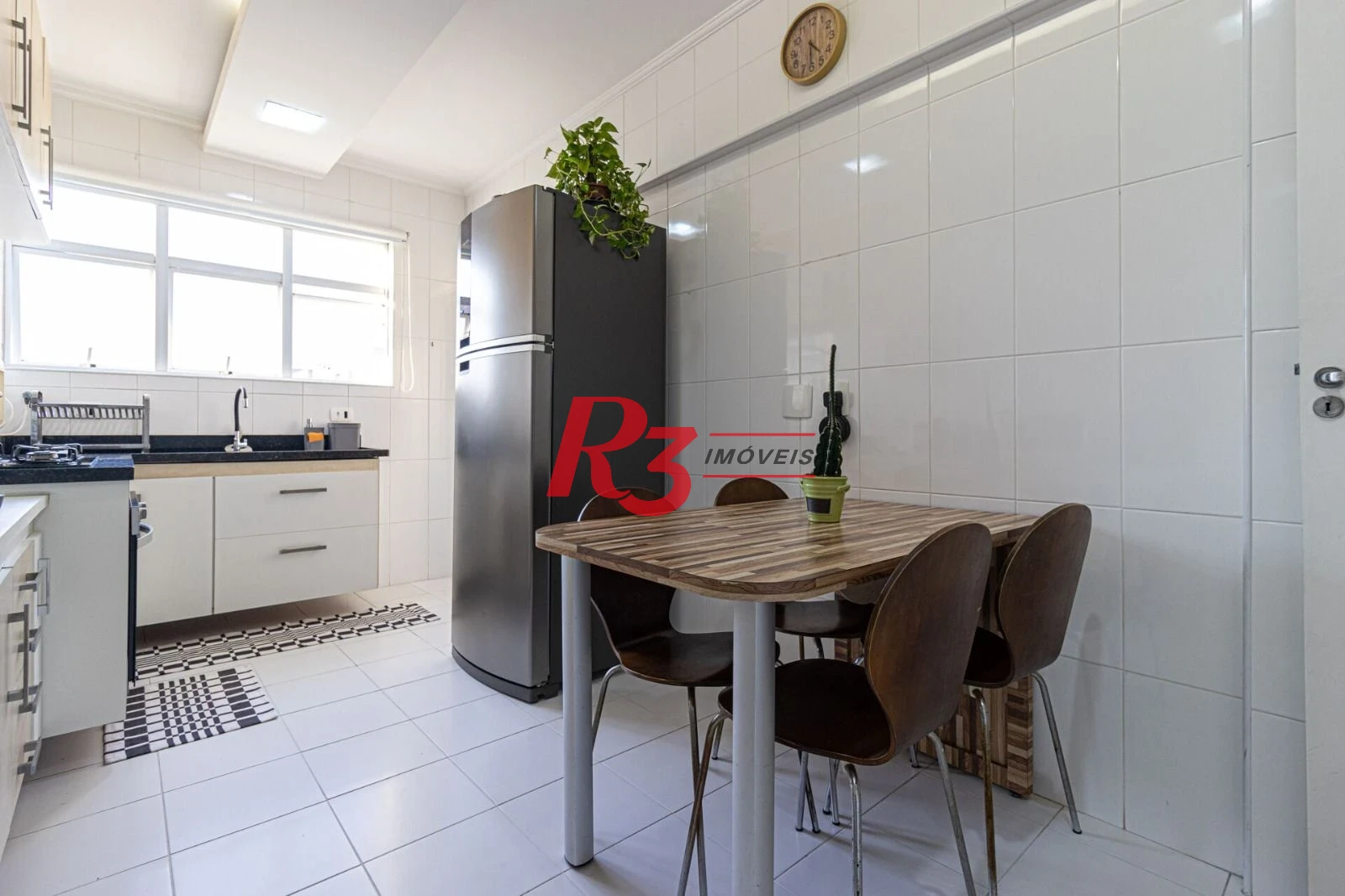 Cobertura com 3 dormitórios à venda, 170 m² por R$ 1.060.000,00 - Pompéia - Santos/SP