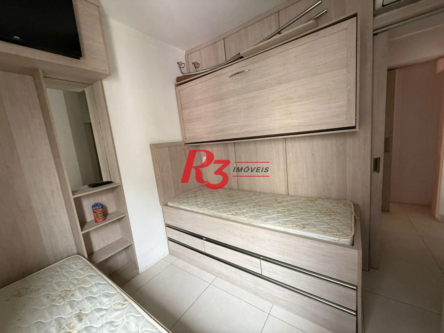 Apartamento com 2 dormitórios à venda, 68 m² por R$ 479.000,00 - José Menino - Santos/SP