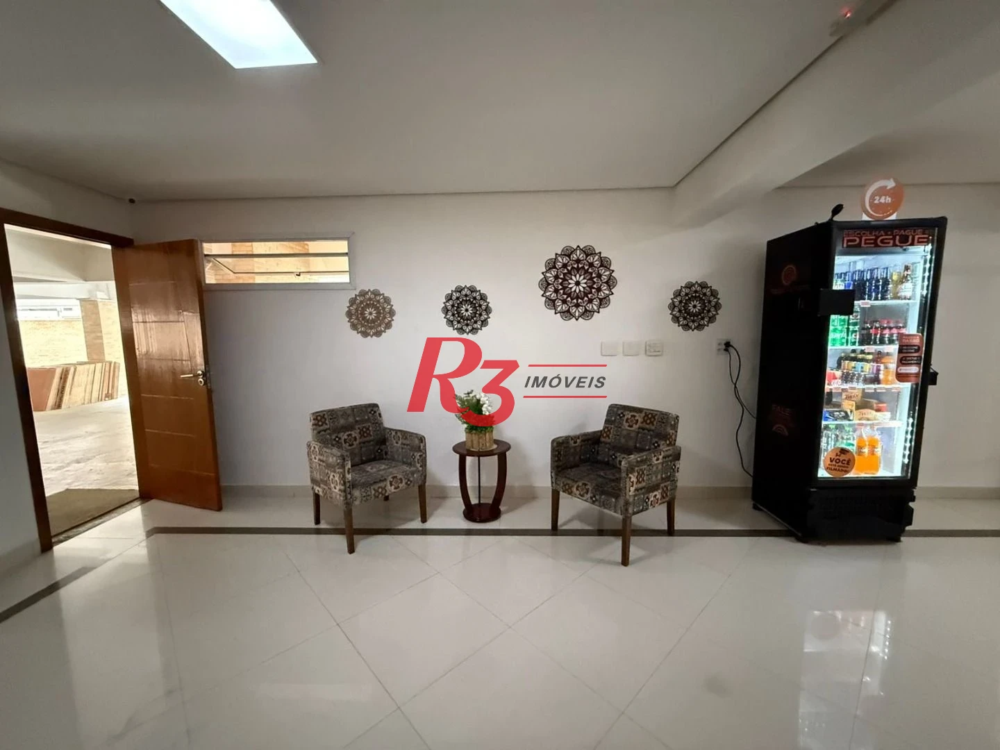 Apartamento com 2 dormitórios à venda, 68 m² por R$ 479.000,00 - José Menino - Santos/SP