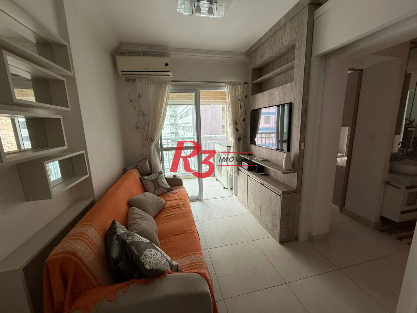 Apartamento com 2 dormitórios à venda, 68 m² por R$ 479.000,00 - José Menino - Santos/SP