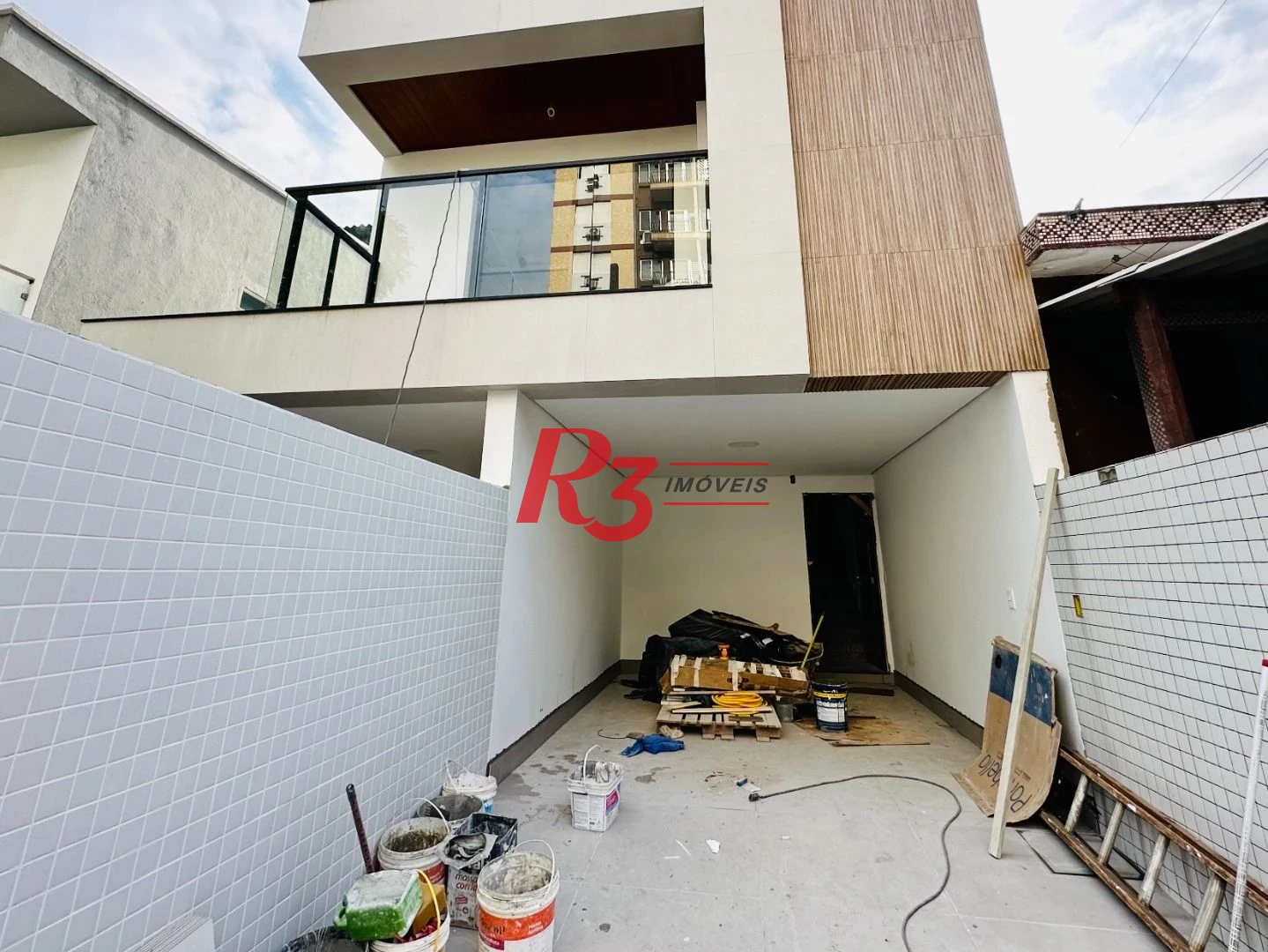Casa com 2 dormitórios à venda, 110 m² por R$ 980.000,00 - Embaré - Santos/SP