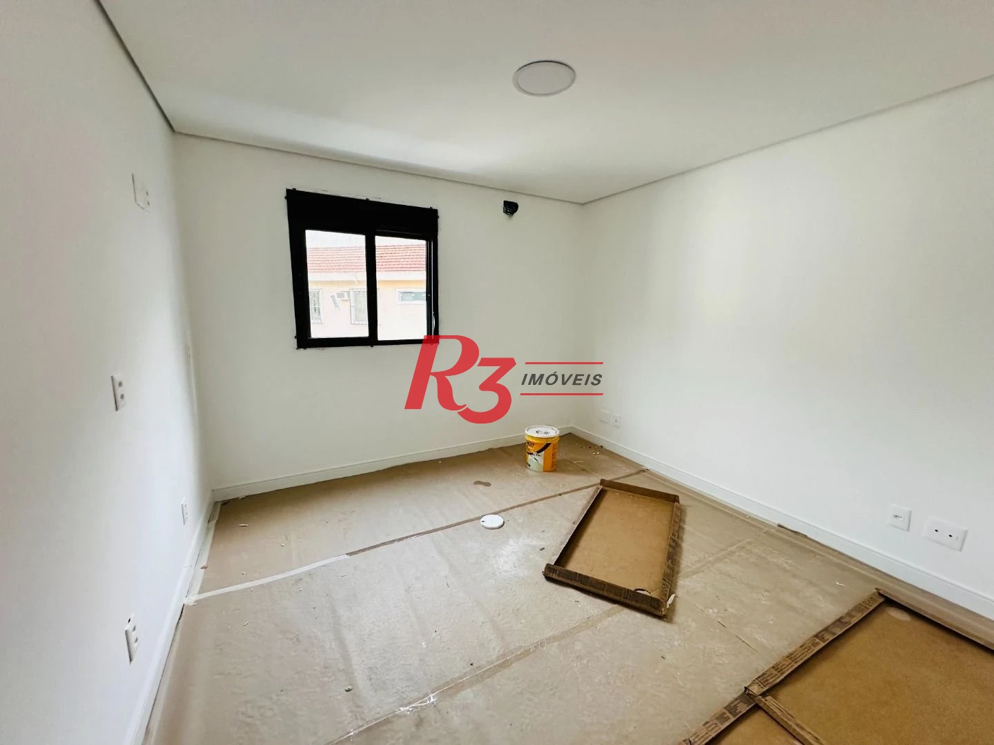Casa com 2 dormitórios à venda, 110 m² por R$ 980.000,00 - Embaré - Santos/SP