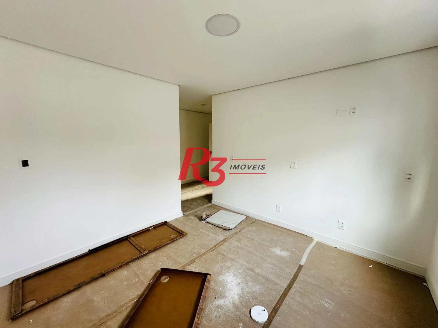 Casa com 2 dormitórios à venda, 110 m² por R$ 980.000,00 - Embaré - Santos/SP