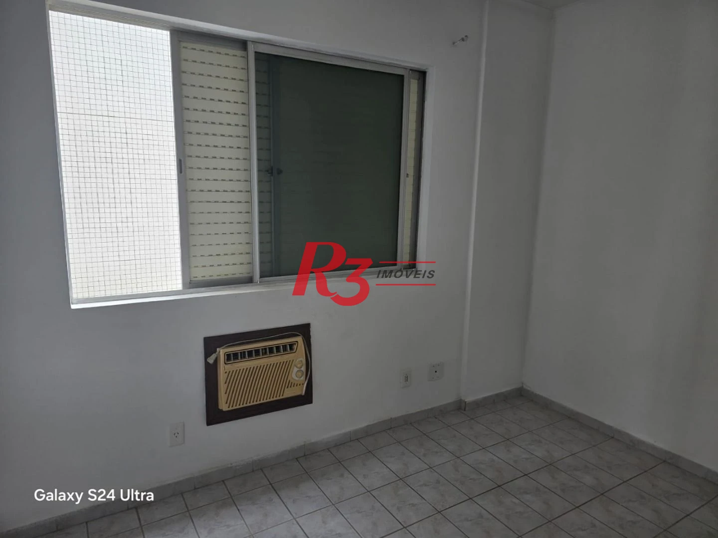 Apartamento com 2 dormitórios à venda, 91 m² por R$ 565.000,00 - Embaré - Santos/SP