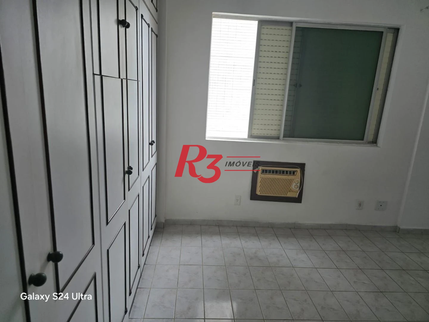 Apartamento com 2 dormitórios à venda, 91 m² por R$ 565.000,00 - Embaré - Santos/SP