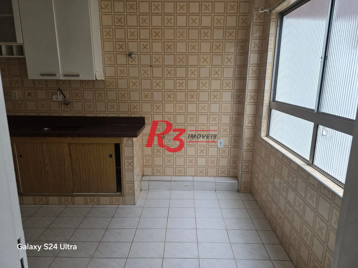Apartamento com 2 dormitórios à venda, 91 m² por R$ 565.000,00 - Embaré - Santos/SP
