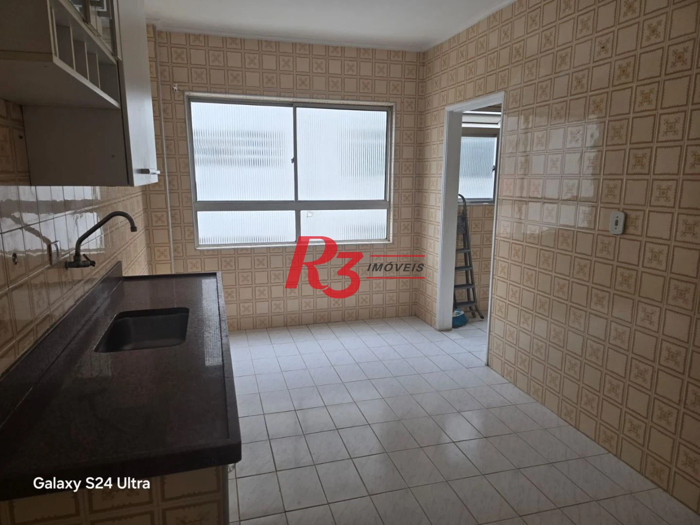 Apartamento com 2 dormitórios à venda, 91 m² por R$ 565.000,00 - Embaré - Santos/SP