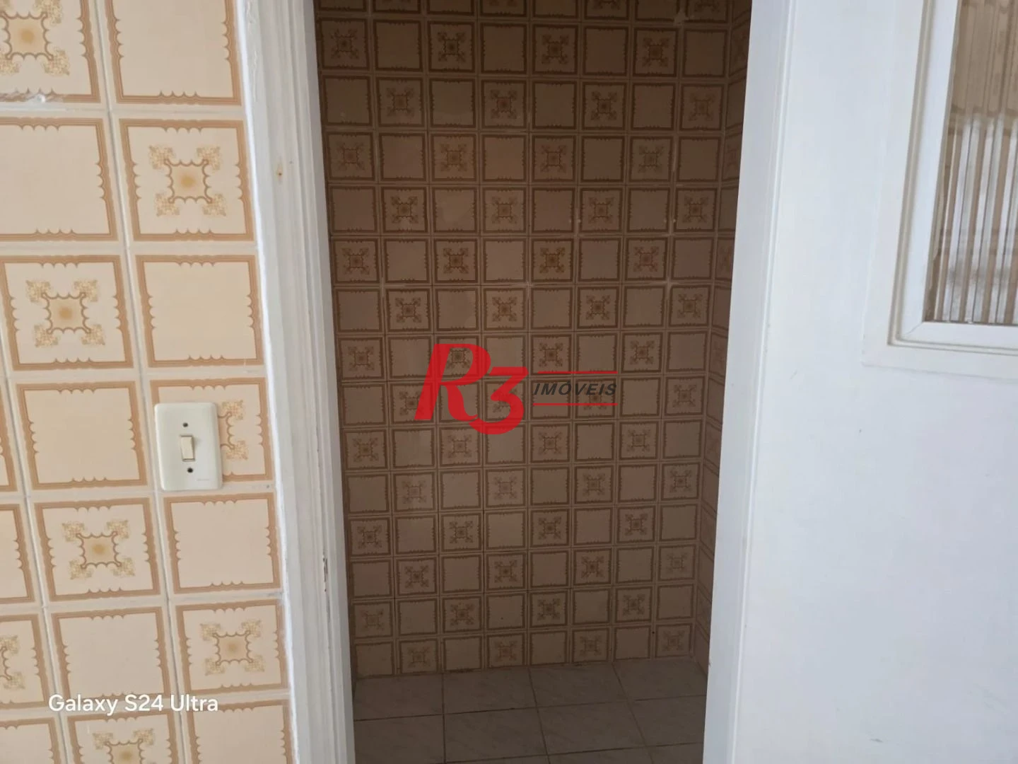 Apartamento com 2 dormitórios à venda, 91 m² por R$ 565.000,00 - Embaré - Santos/SP