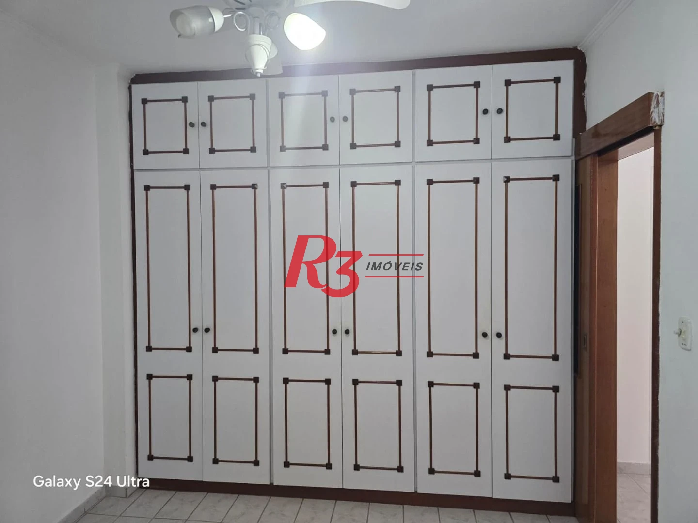 Apartamento com 2 dormitórios à venda, 91 m² por R$ 565.000,00 - Embaré - Santos/SP