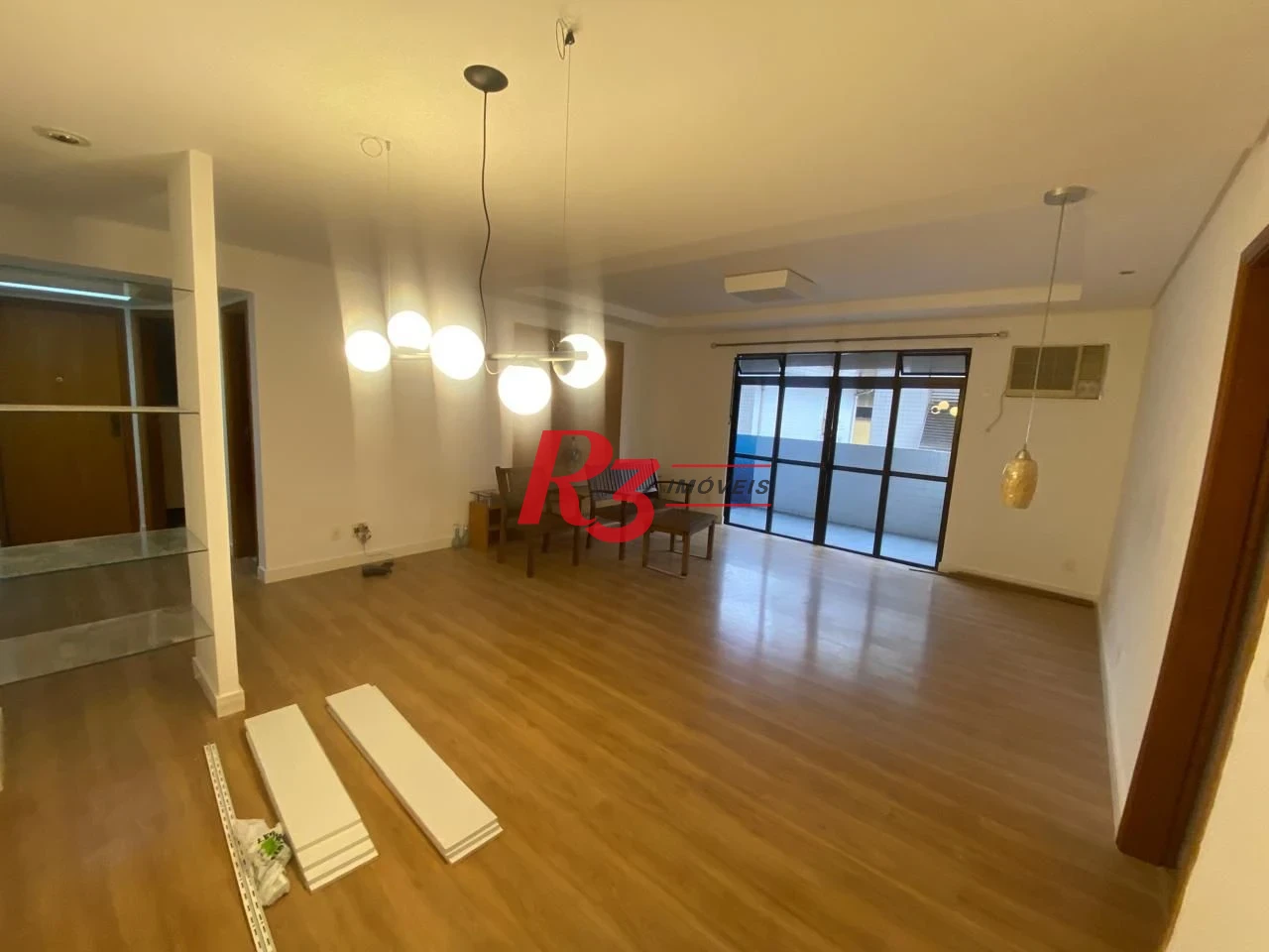 Apartamento com 3 dormitórios para alugar, 160 m² por R$ 7.500,00/mês - Gonzaga - Santos/SP