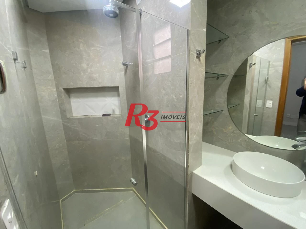 Apartamento com 3 dormitórios para alugar, 160 m² por R$ 7.500,00/mês - Gonzaga - Santos/SP