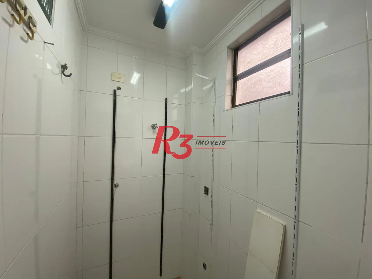 Apartamento com 3 dormitórios para alugar, 160 m² por R$ 7.500,00/mês - Gonzaga - Santos/SP