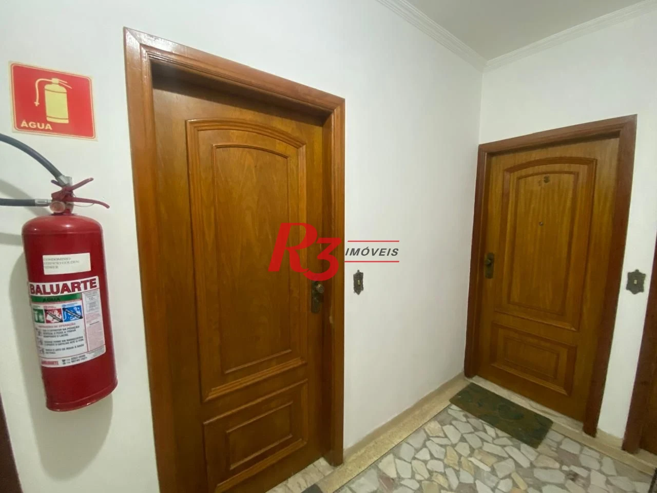 Apartamento com 3 dormitórios para alugar, 160 m² por R$ 7.500,00/mês - Gonzaga - Santos/SP