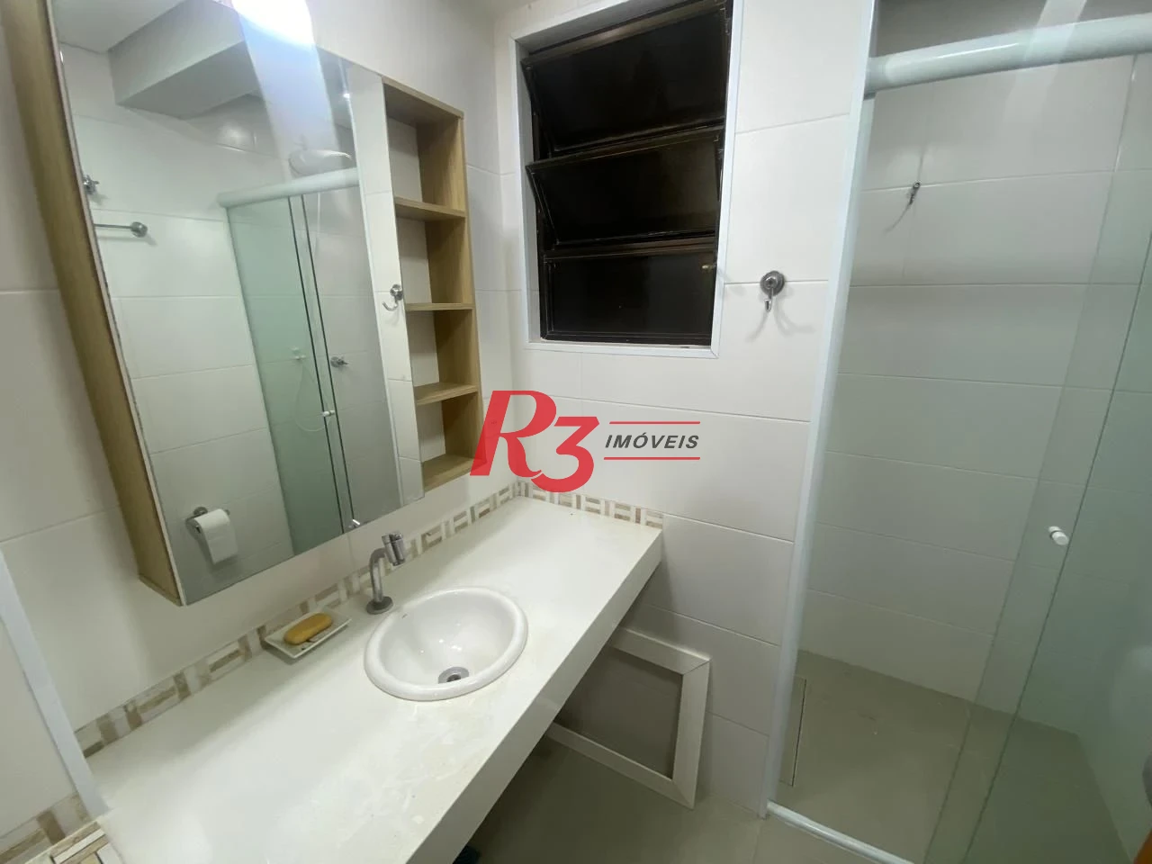 Apartamento com 3 dormitórios para alugar, 160 m² por R$ 7.500,00/mês - Gonzaga - Santos/SP