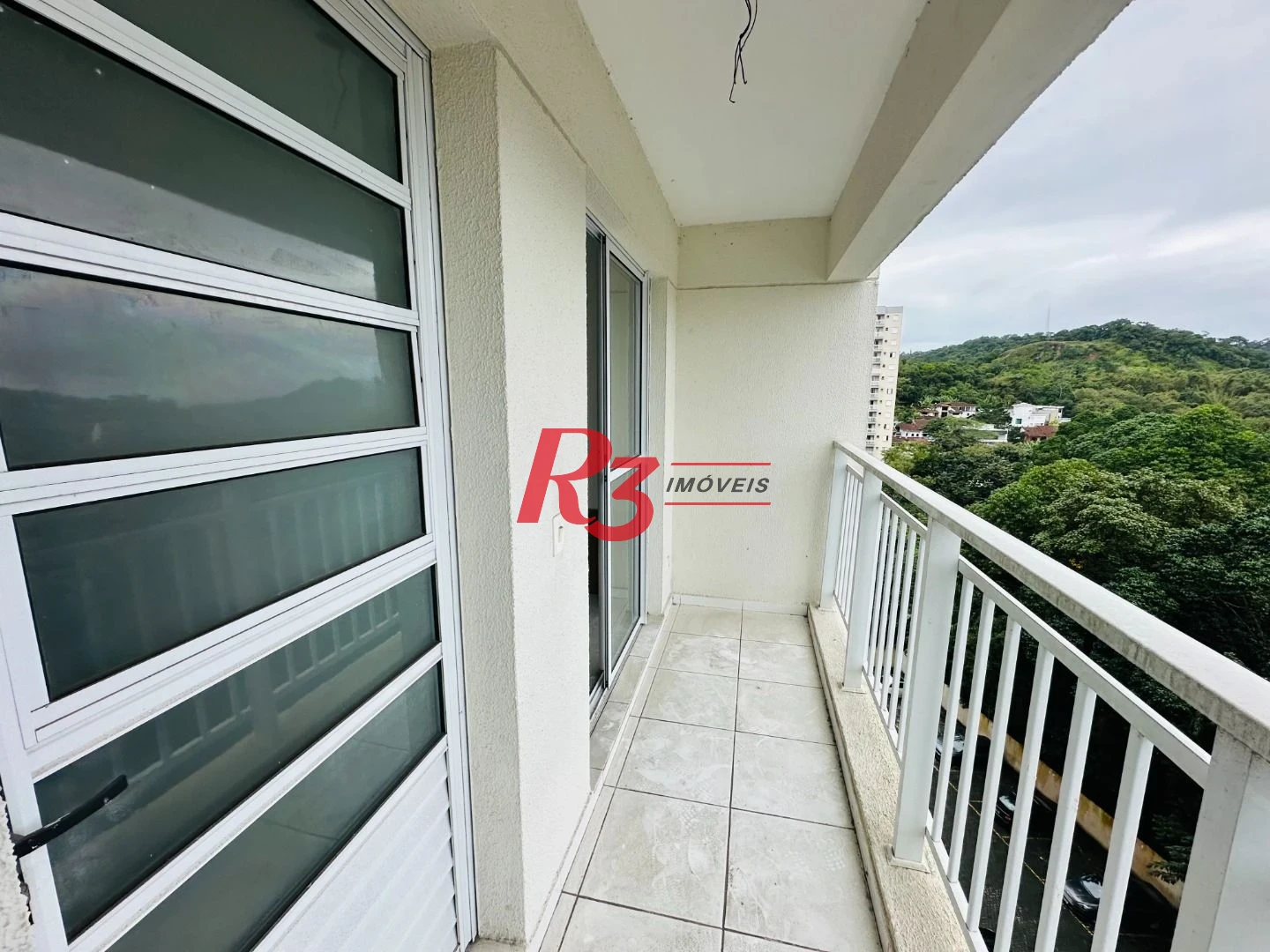Apartamento com 2 dormitórios à venda, 52 m² por R$ 345.000,00 - Morro de Nova Cintra - Santos/SP